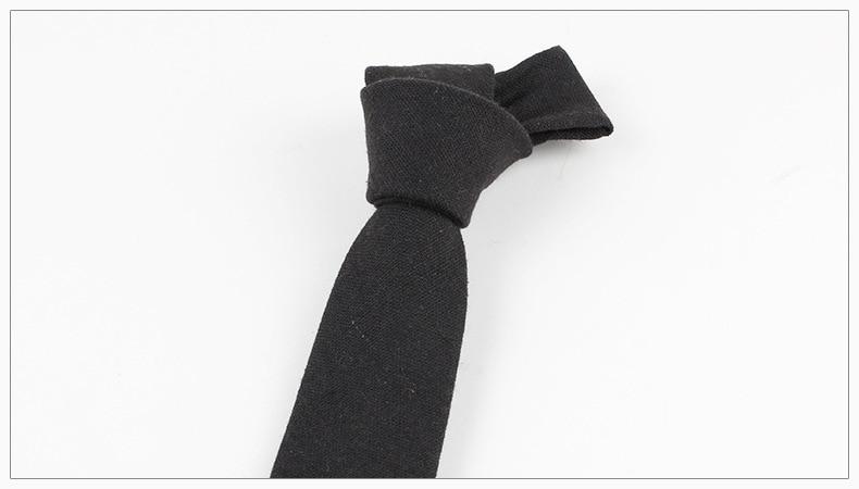 How to Tie a Skinny Tie